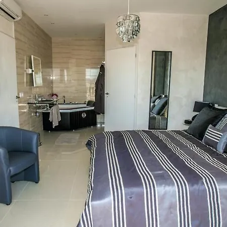 Casa vacanze Château De Valloubière-gite Saint-Jean-de-Fos