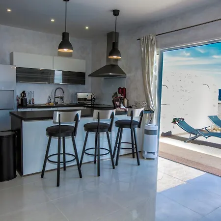 Chateau De Valloubiere-gite Holiday home *